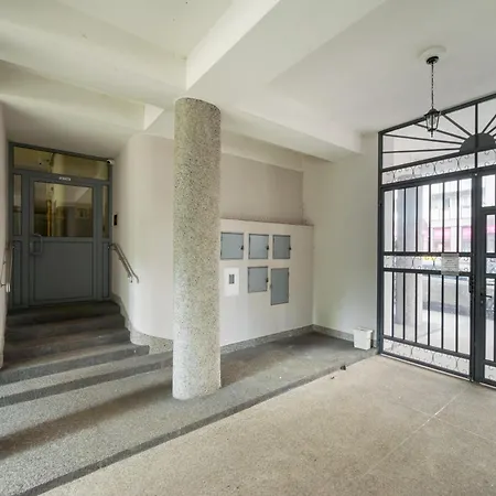 Wola Ratusz Comfort Apartment Warsaw